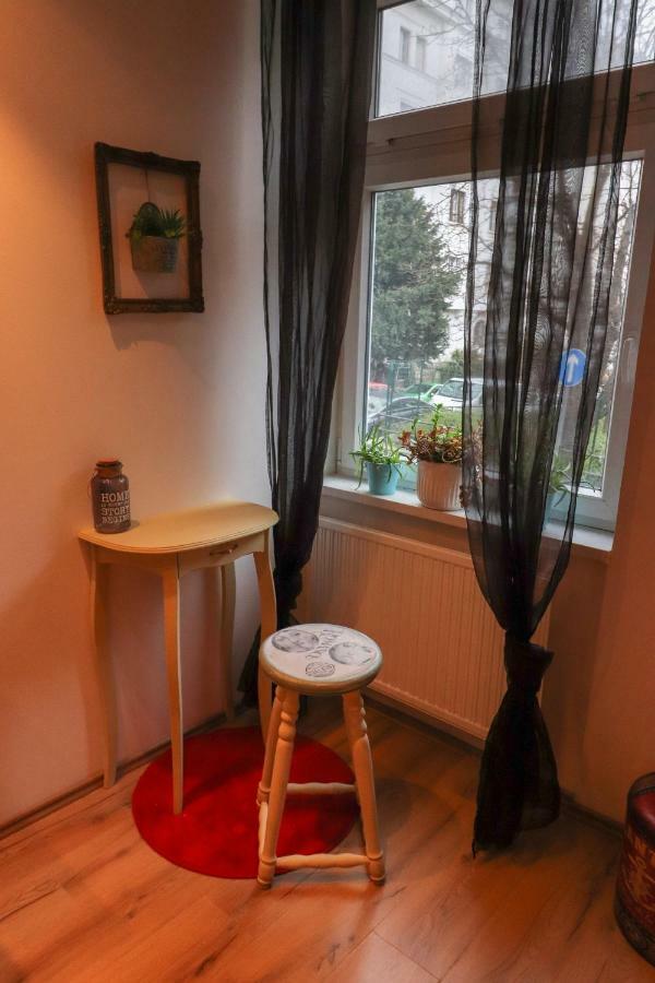 Amina'S Apartment Budapest Exterior photo
